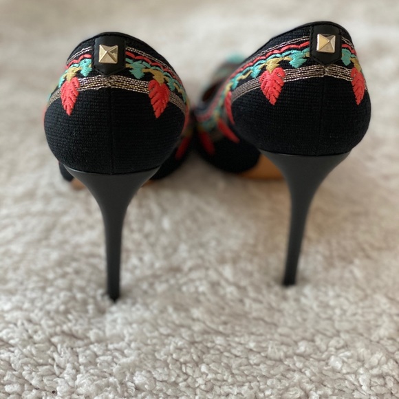 Valentino pumps - Picture 3 of 8